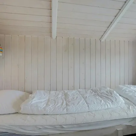 Bright House With Sea View And A Hot Tub On Als 펜션 *