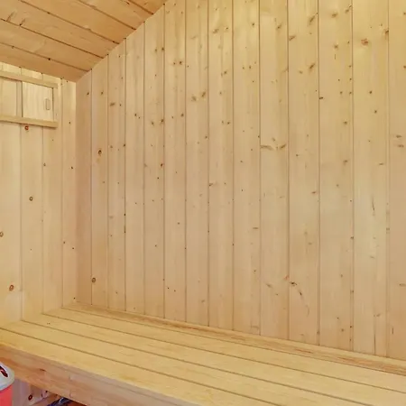 Bright House With Sea View And A Hot Tub On Als 펜션 *